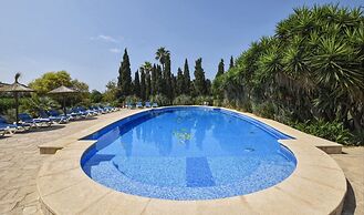 Belvilla by OYO Napont