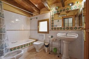 Belvilla by OYO Napont