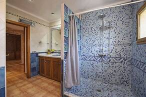 Belvilla by OYO Napont