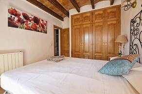 Belvilla by OYO Napont