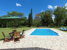 Beautiful Villa With Swimming Pool