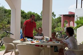 Comfortable Apartment With AC Near the Beach