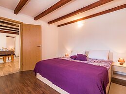 Charming Villa With Private Swimming Pool