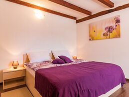 Charming Villa With Private Swimming Pool