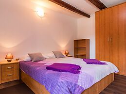 Charming Villa With Private Swimming Pool