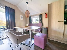 Comfortable Chalet Near Park De Veluwe