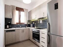 Attractive Villa in Latsimas With Garden and BBQ