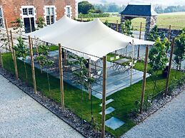 Charming Cottage in a Castle-farm in Ohey With Swimming Pond
