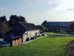 Charming Cottage in a Castle-farm in Ohey With Swimming Pond