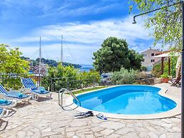 Charming Villa With Private Swimming Pool at Sumartin