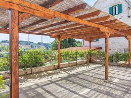 Charming Villa With Private Swimming Pool at Sumartin