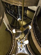 Kimpton St Honore Paris by IHG