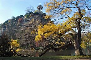 Kimpton St Honore Paris by IHG