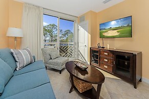 Ultimate Coastal Living With a Bay View