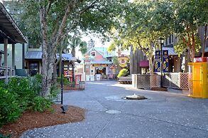 Ultimate Coastal Living With a Bay View