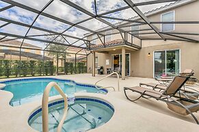 Posh and Roomy Home With Spa Near Disneyworld, CDC Standards #6st345