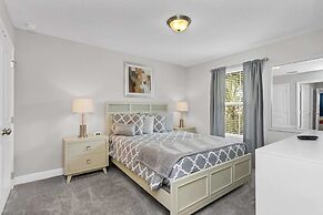 Posh and Roomy Home With Spa Near Disneyworld, CDC Standards #6st345