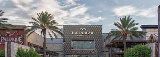 Shary Inn and Suites