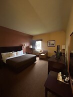 Shary Inn and Suites