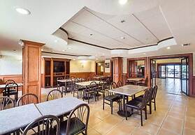 Shary Inn and Suites