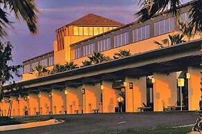 Shary Inn and Suites