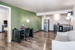 Suburban Studios Neenah-Appleton