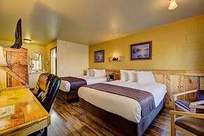 Holiday Motel & RV Park