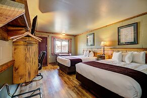 Holiday Motel & RV Park