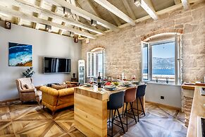 Saint Nicholas lighthouse