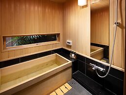 Kanade ShijoShinmachi