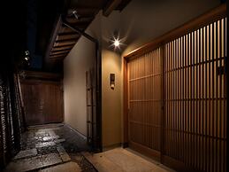 Kanade ShijoShinmachi