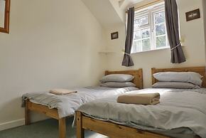 Karah Retreats - Symonds Yat