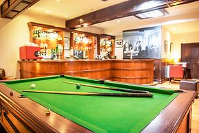 The Woodside Hotel, Aberdour. Exclusive Use