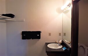 OYO Hotel Cheyenne Wells - US 40