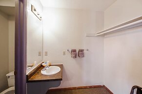 OYO Hotel Cheyenne Wells - US 40