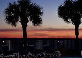 Destin Holiday Beach Resort