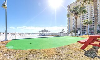 Destin Holiday Beach Resort