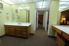 Destin Holiday Beach Resort