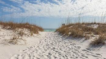 Destin Holiday Beach Resort
