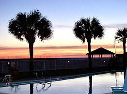 Destin Holiday Beach Resort