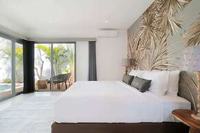 Splendid Private Villa, 2 BR, Canggu With Staff