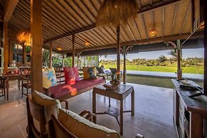 Incredible View, Traditional Villa, 3br, Ubud