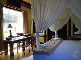 Villa Kania by WizZeLa