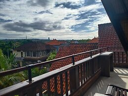 Villa Kania by WizZeLa