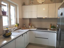 Apartment Blue Infinity 3 Lemi