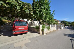 Laidback Apartments