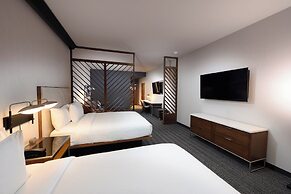 Courtyard by Marriott Charlotte Waverly