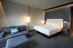 Courtyard by Marriott Charlotte Waverly