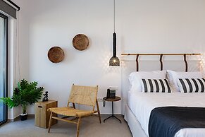 Eleven Boutique Suites