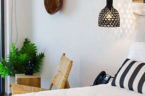 Eleven Boutique Suites